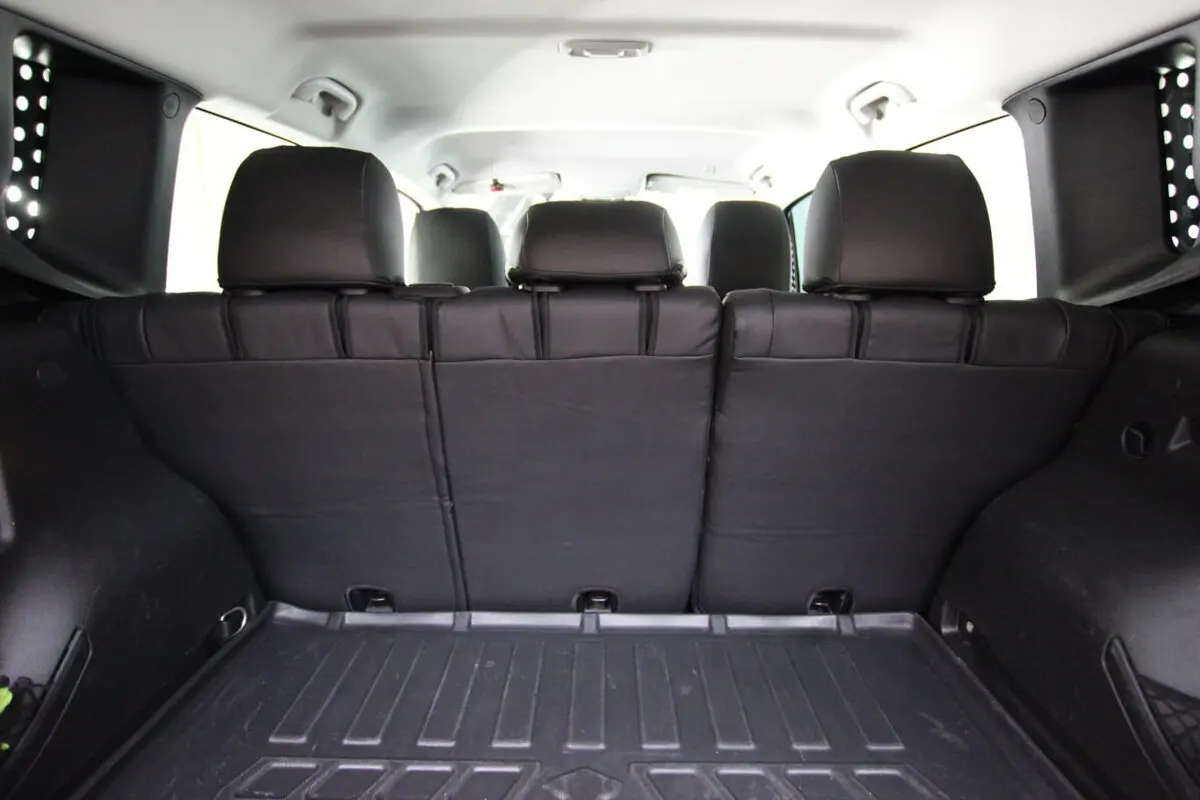 Авточохли для Jeep Renegade I 2014-2019