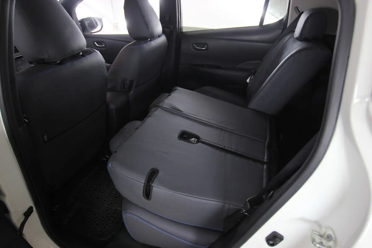 Авточохли для Nissan Leaf 2