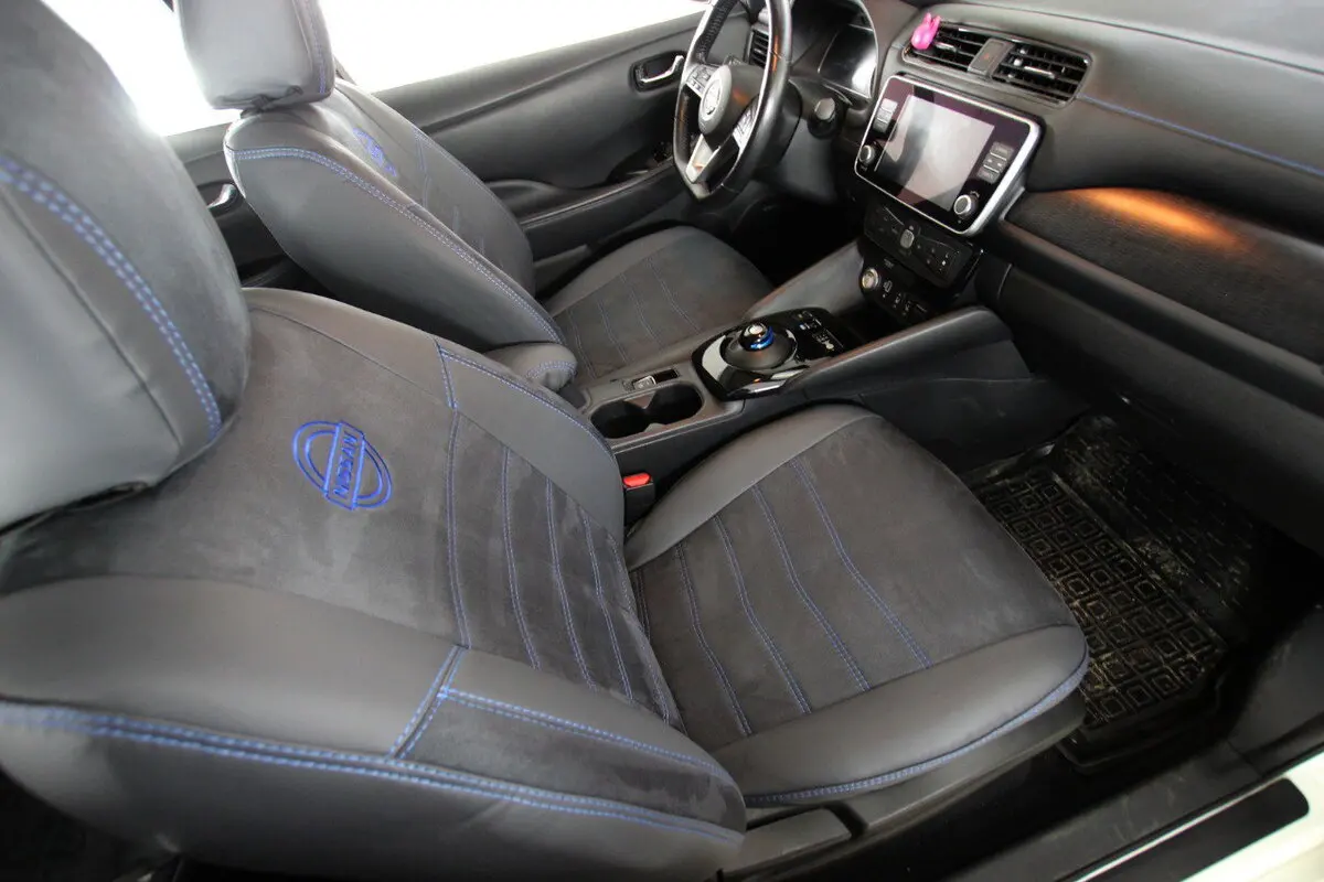 Авточохли для Nissan Leaf 2