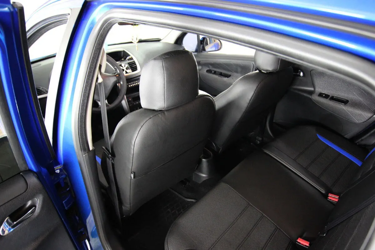Авточохли для Peugeot 207