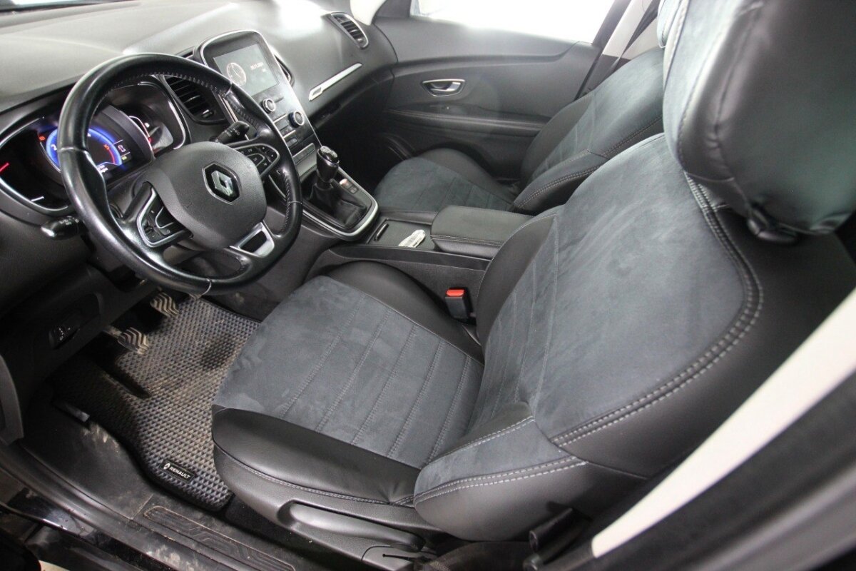 Авточохли для Renault Grand Scenic 4