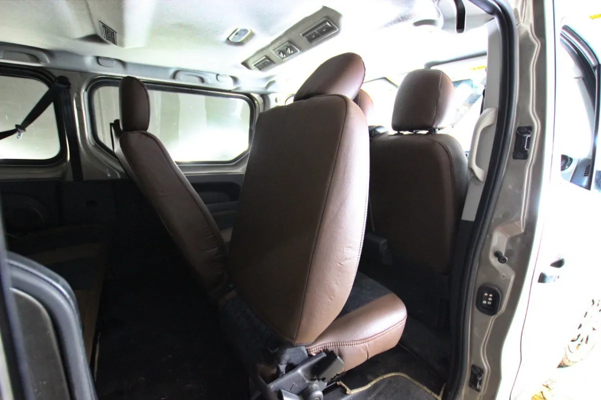 Авточохли для Renault Trafic 9 м