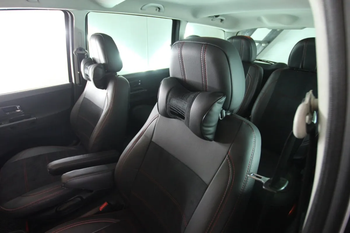 Авточохли для Seat Alhambra