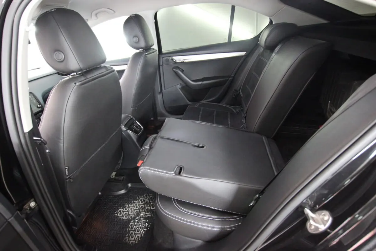 Авточохли для Skoda Octavia A7 2013-2017 ліфтбек