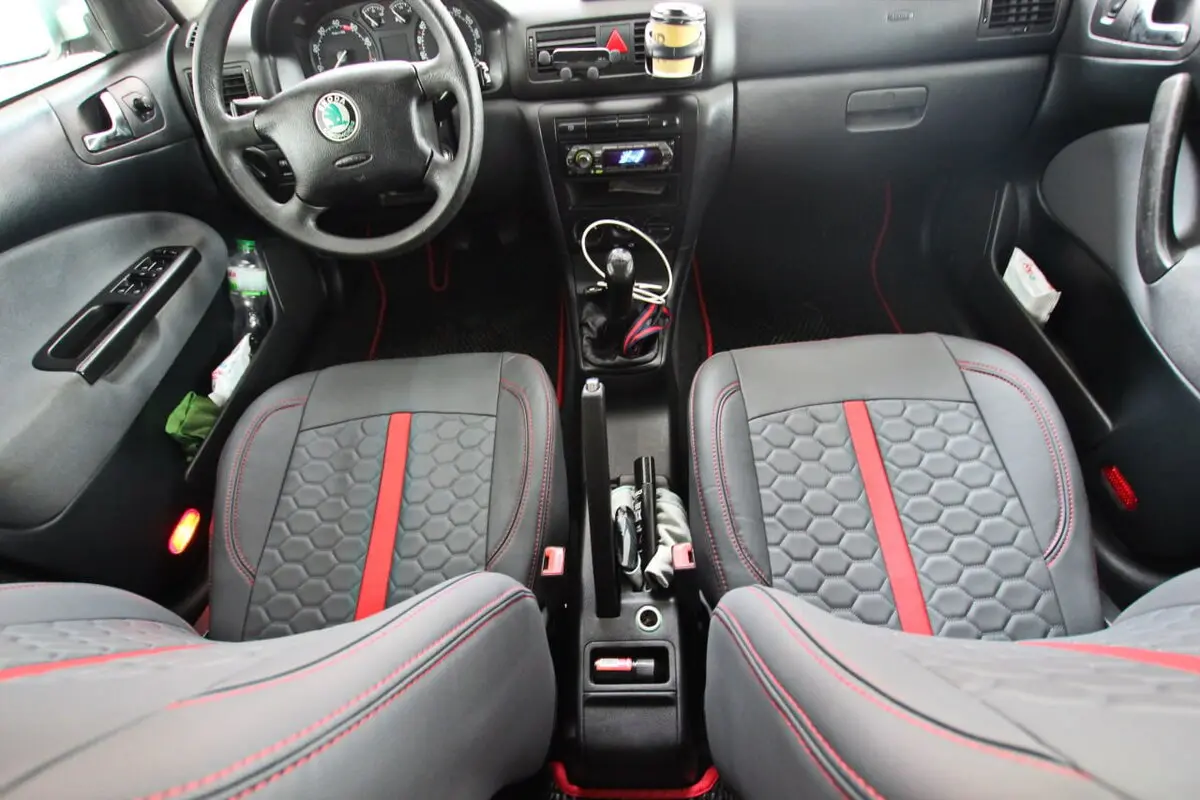 Авточохли для Skoda Octavia Tour A4