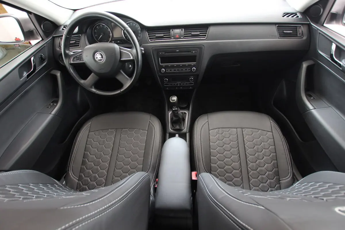 Авточохли для Skoda Rapid I 2012-2017 