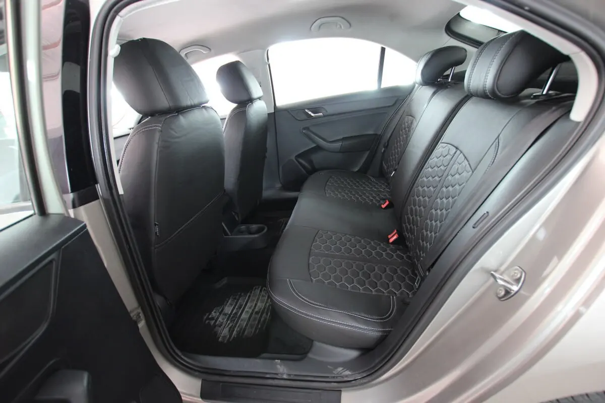 Авточохли для Skoda Rapid I 2012-2017 