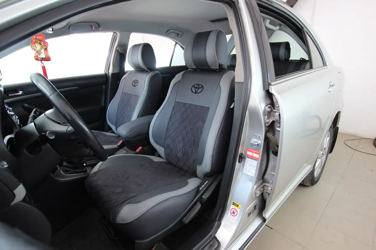 Авточохли для Toyota Avensis II Рестайлінг 2006-2009