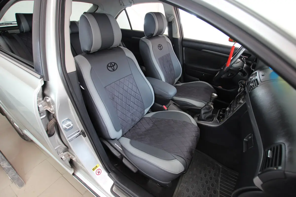 Авточохли для Toyota Avensis II Рестайлінг 2006-2009