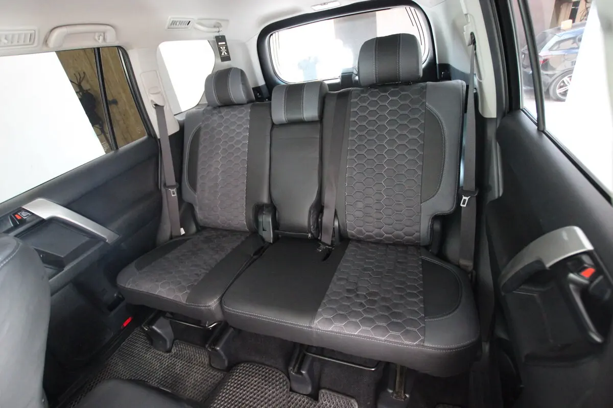 Авточохли для Toyota Land Cruiser Prado 150 2020-2023