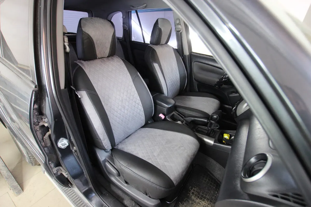 Авточохли для Toyota RAV4 XA20 2000-2003