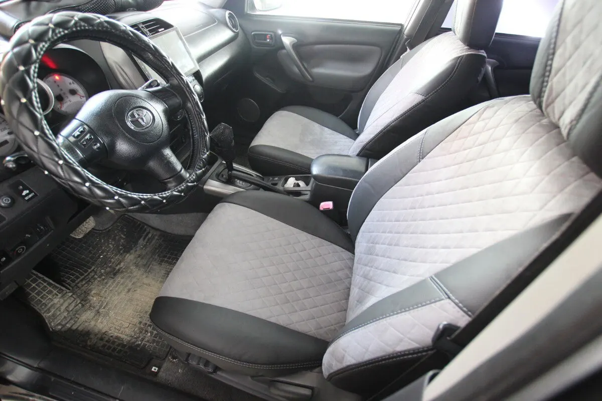 Авточохли для Toyota RAV4 XA20 2000-2003