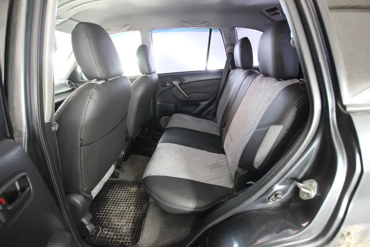 Авточохли для Toyota RAV4 XA20 2000-2003