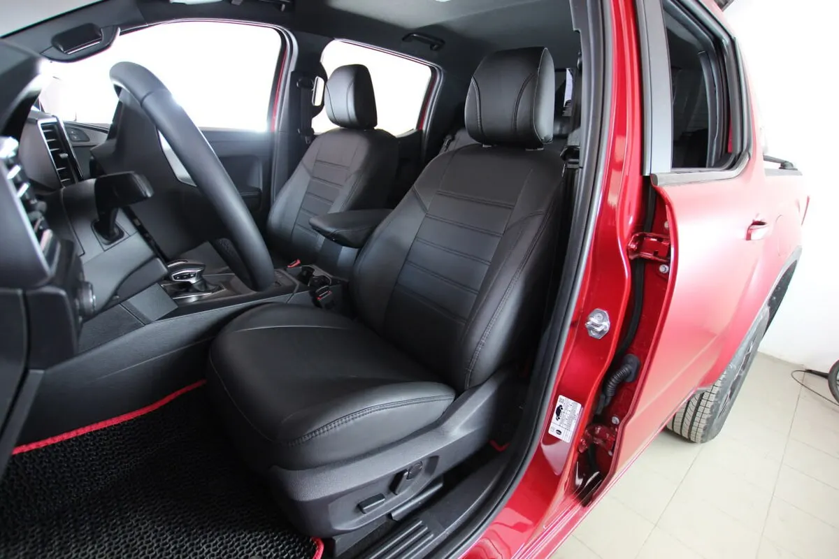 Авточохли для Volkswagen Amarok 4MOTION II