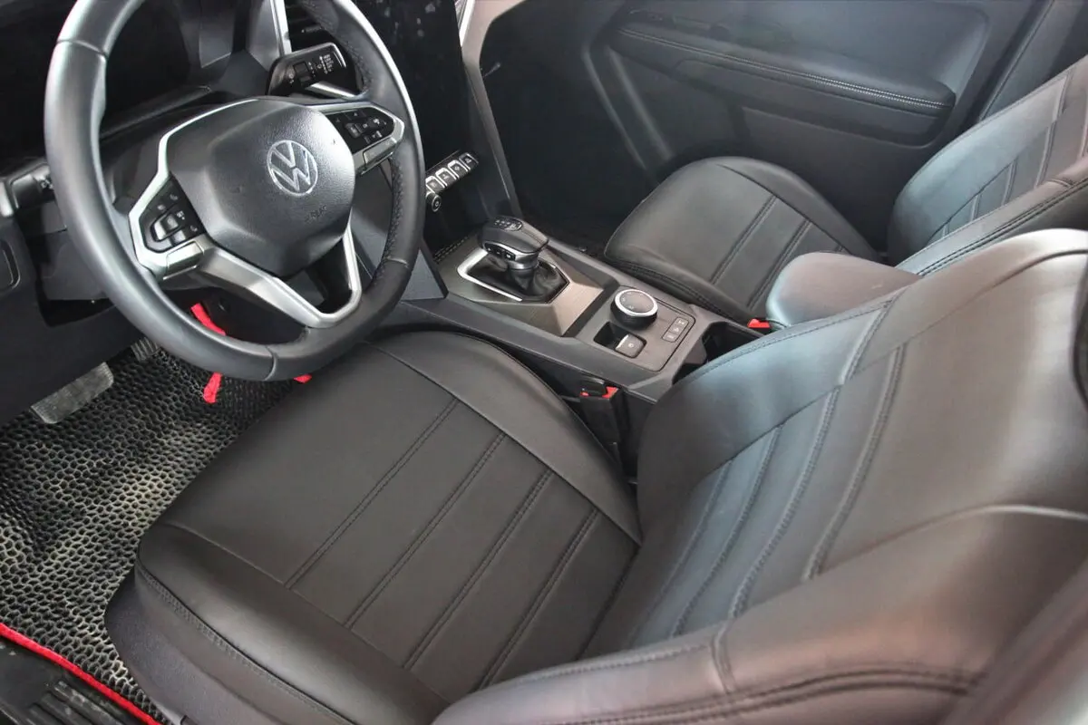 Авточохли для Volkswagen Amarok 4MOTION II