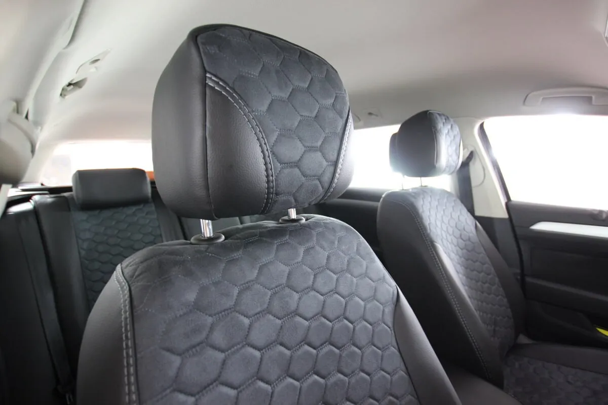Авточохли для Volkswagen Passat B8