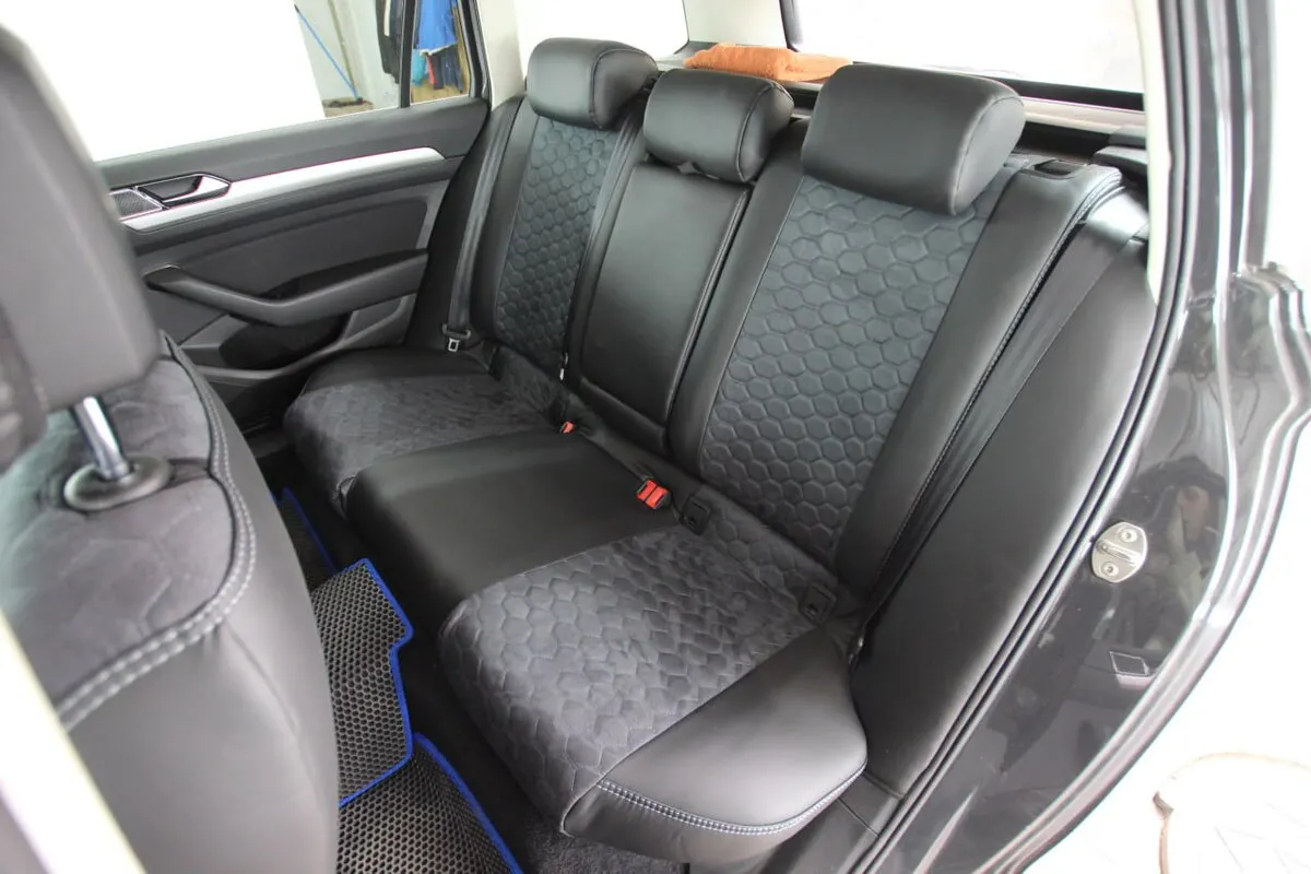 Авточохли для Volkswagen Passat B8