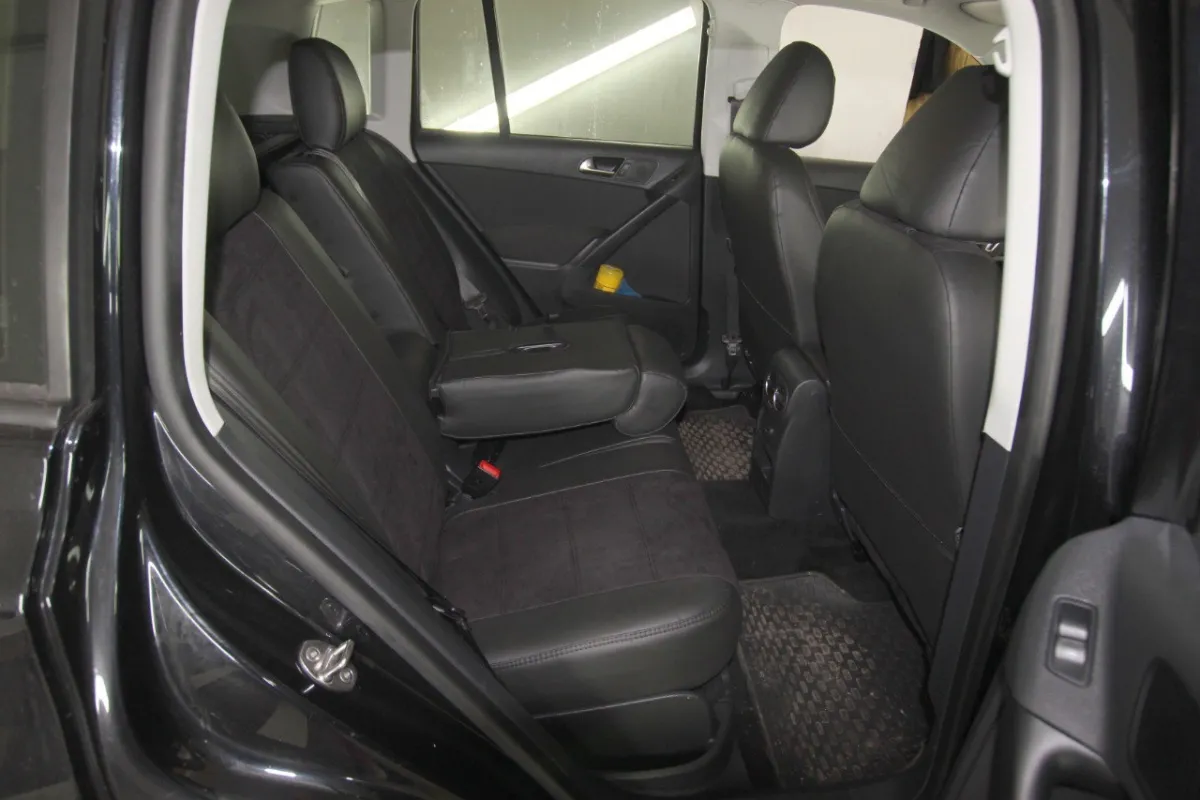 Авточохли для Volkswagen Tiguan 2 Gen USA