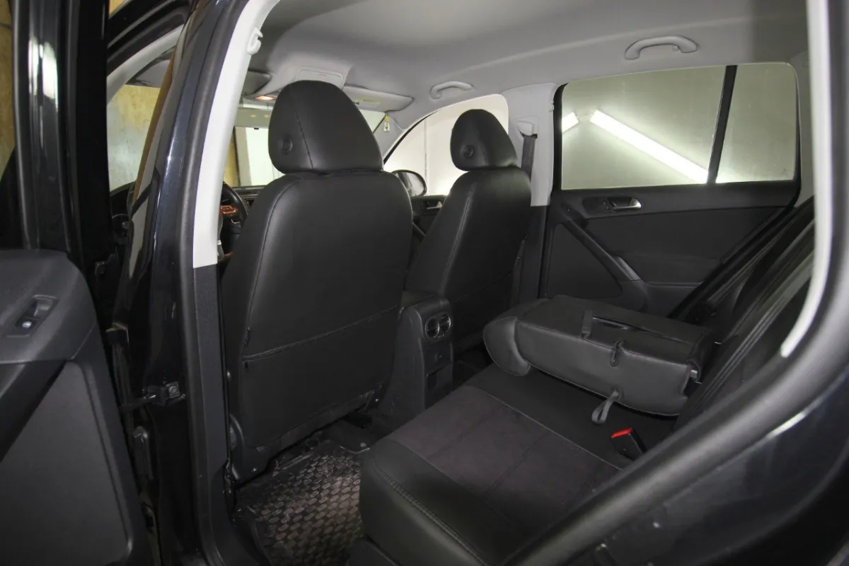 Авточохли для Volkswagen Tiguan 2 Gen USA