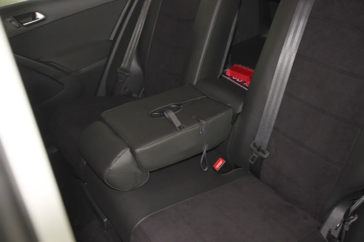 Авточохли для Volkswagen Tiguan 2 Gen USA
