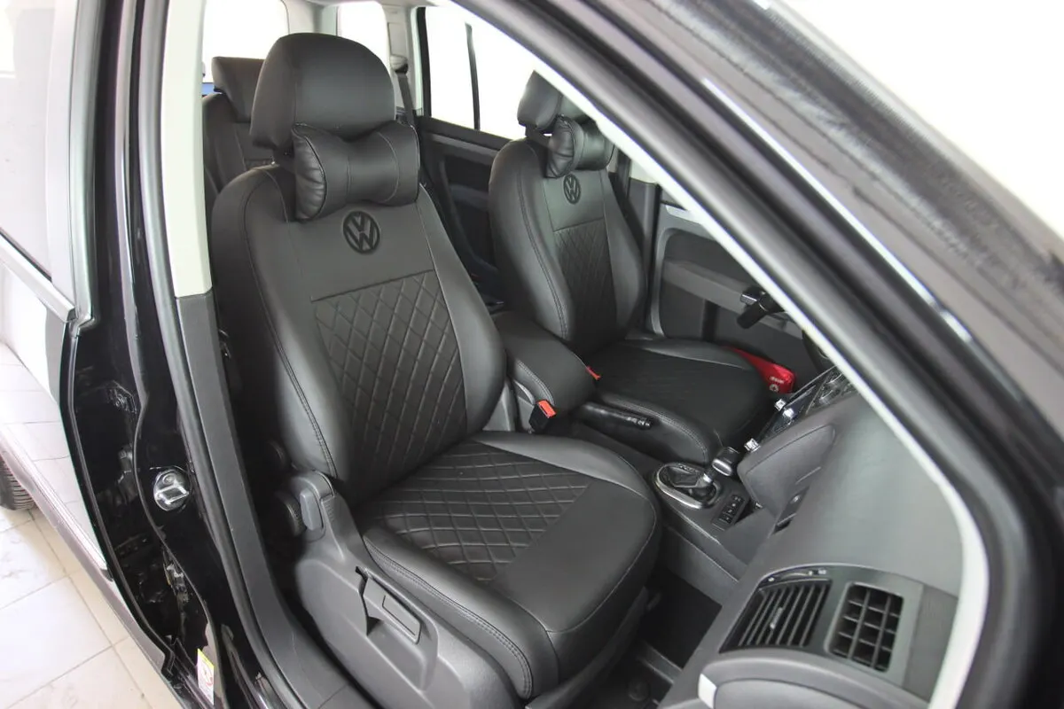 Авточохли для Volkswagen Touran I 2003-2006
