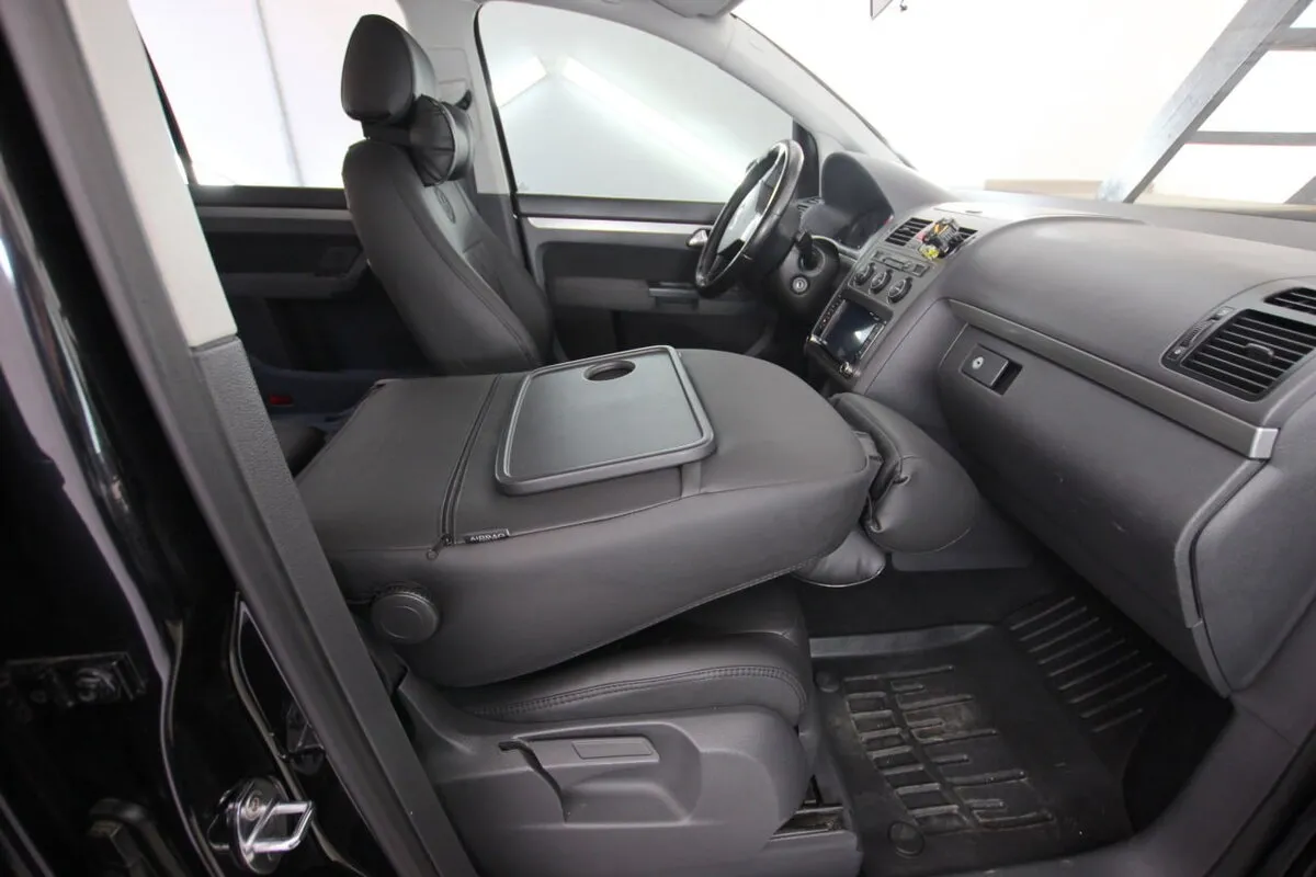 Авточохли для Volkswagen Touran I 2003-2006