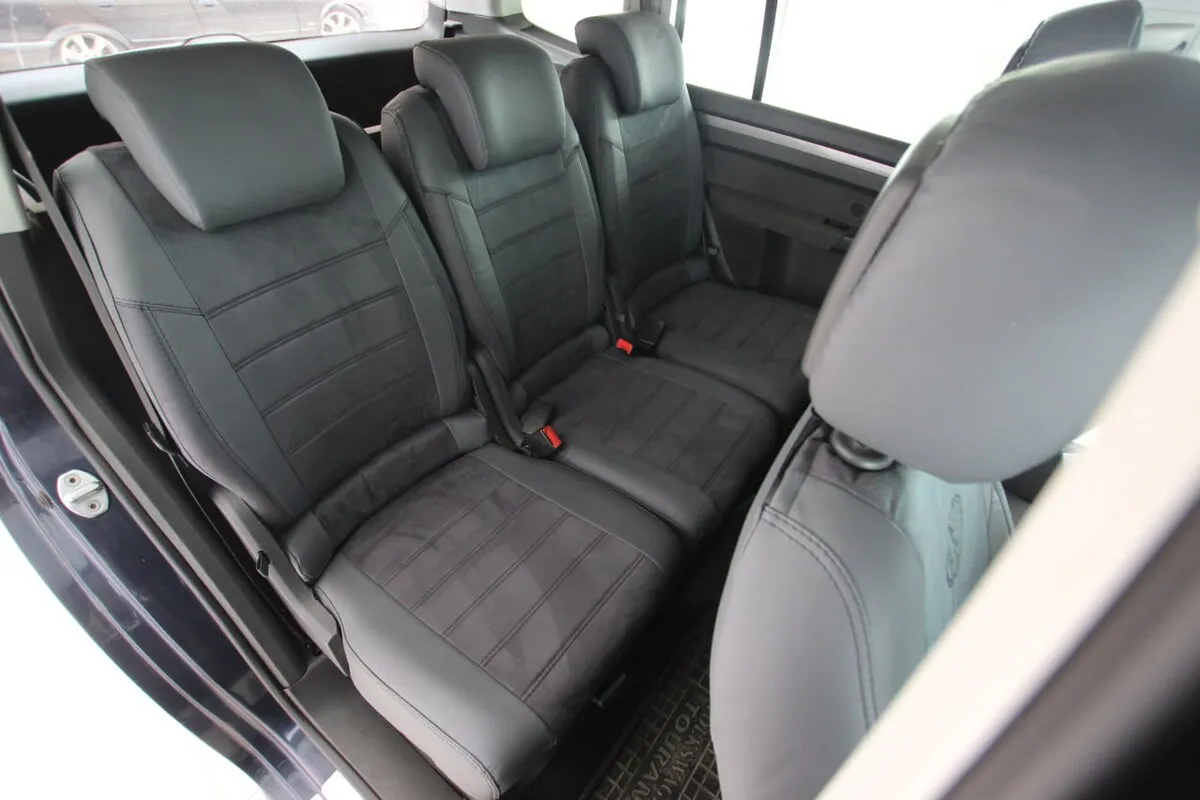 Авточохли для Volkswagen Touran I 2006-2010