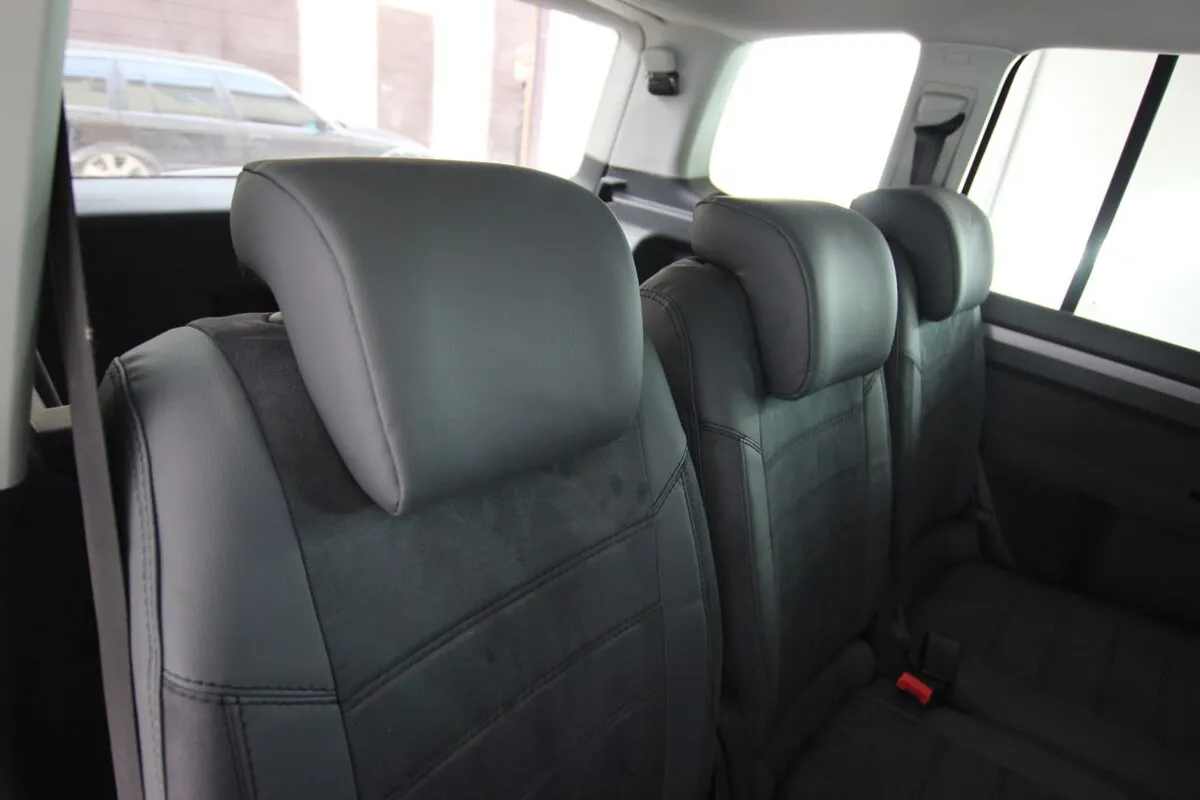 Авточохли для Volkswagen Touran I 2006-2010