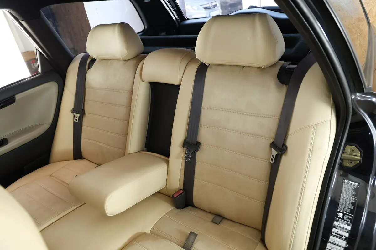 Авточохли для Volvo 40 I 1999-2004