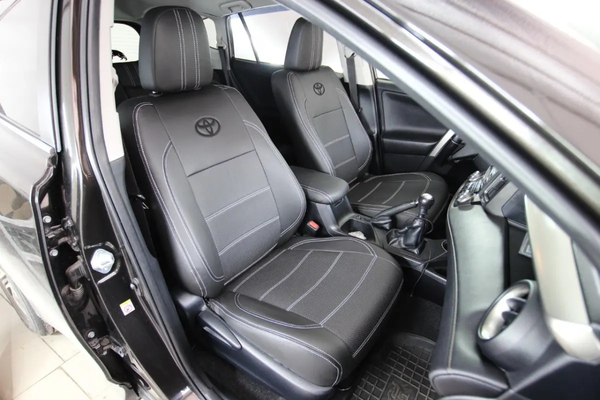 Чохли з екошкіри для Toyota RAV4 IV
