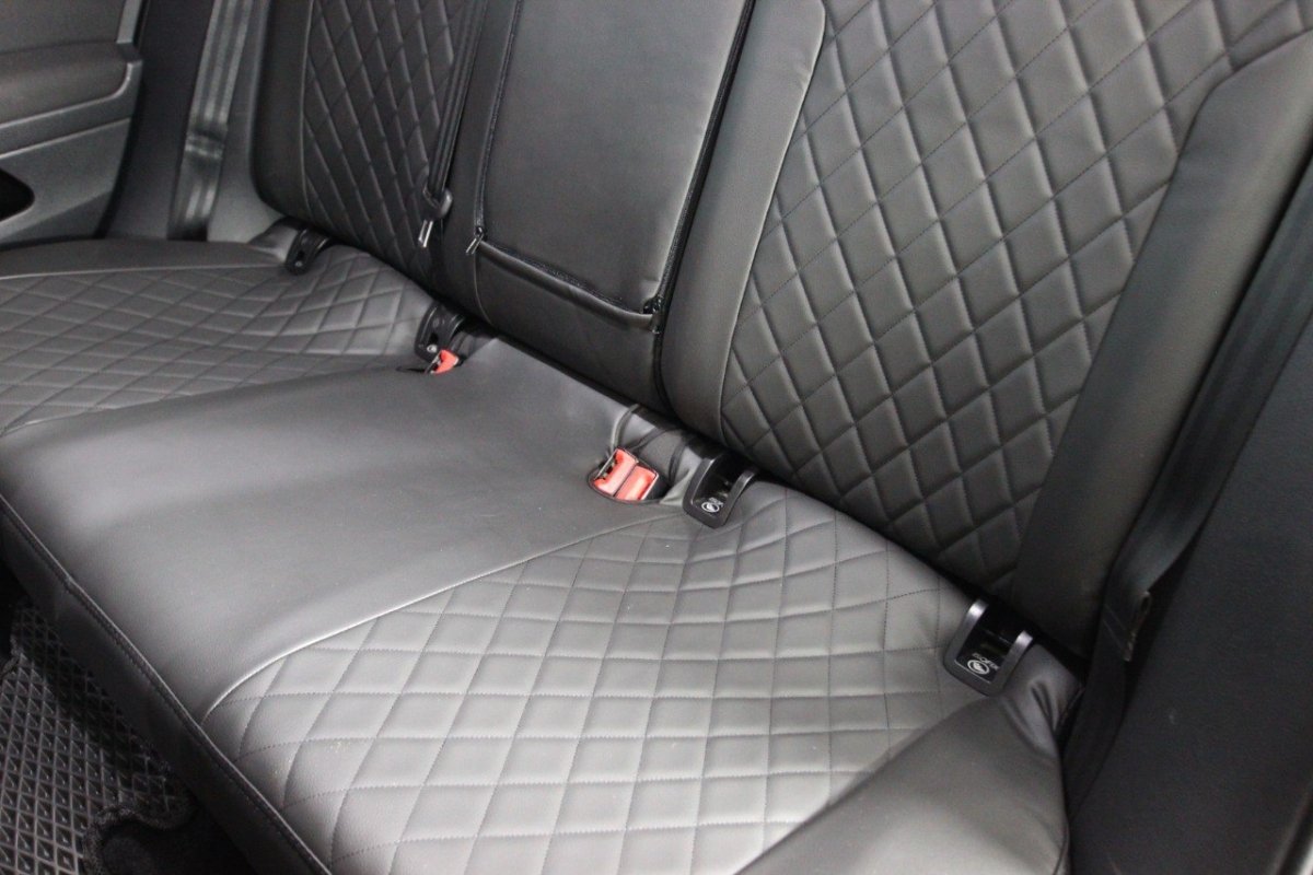 Чохли на сидіння Volkswagen Golf VII Comfortline