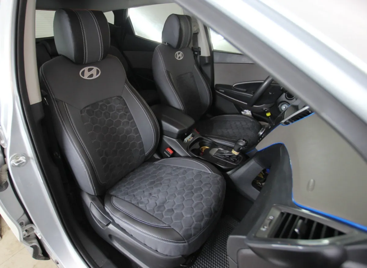 Чохли на сидіння для Hyundai Santa Fe III