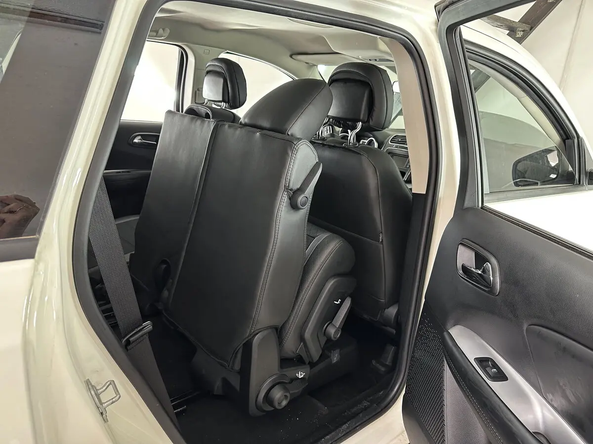 Авточохли для Dodge Journey 2011-2020 7 м