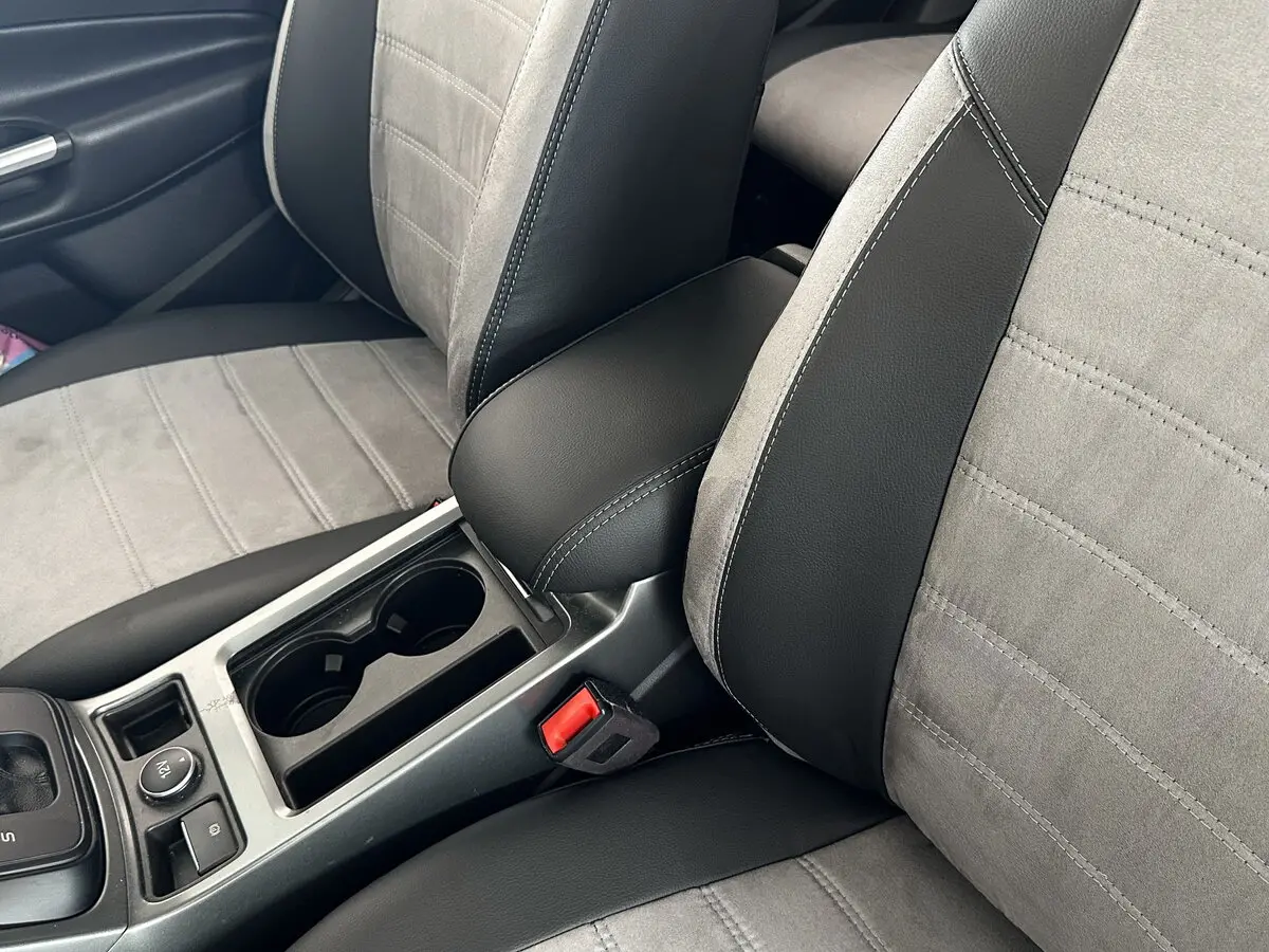 Авточохли для Ford Kuga II 2016-2019