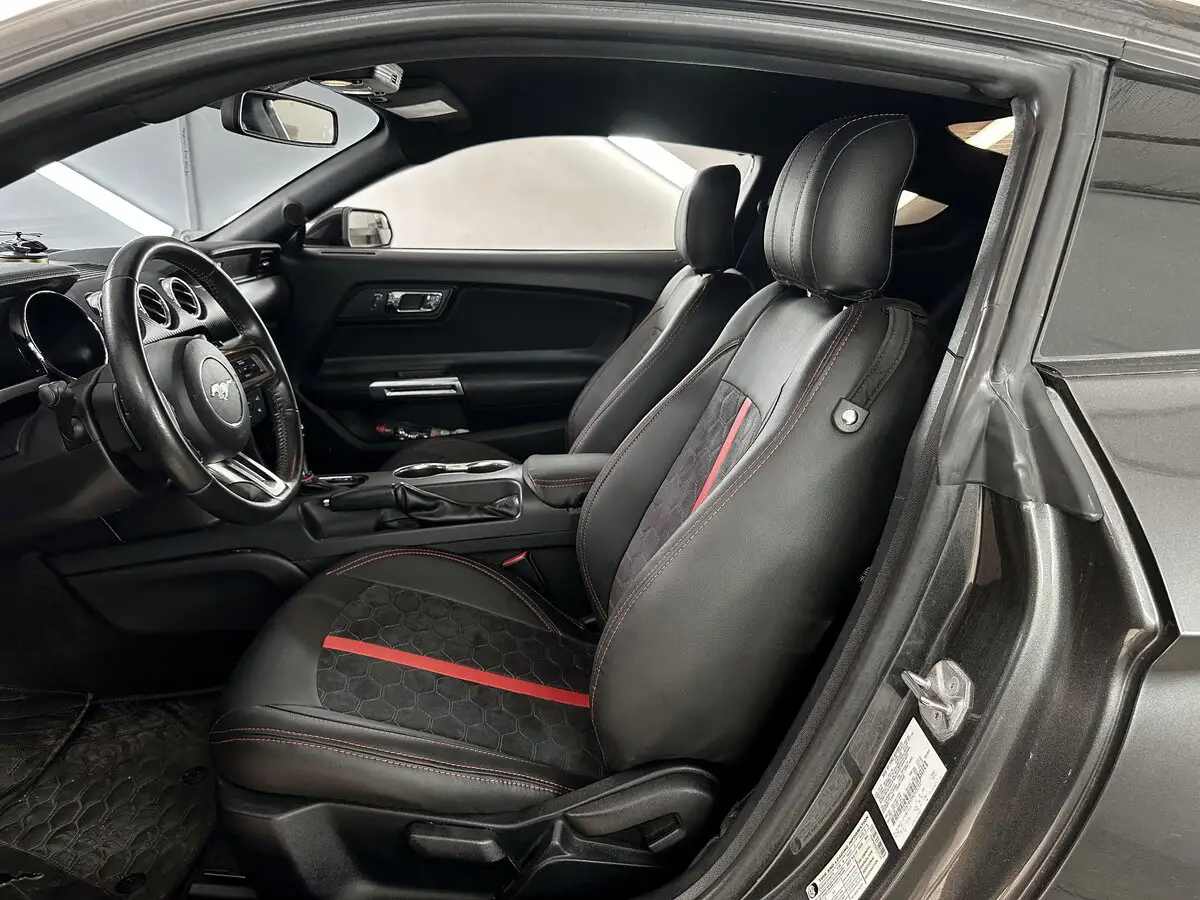 Авточохли для Ford Mustang Fastback 2014-2017 купе USA