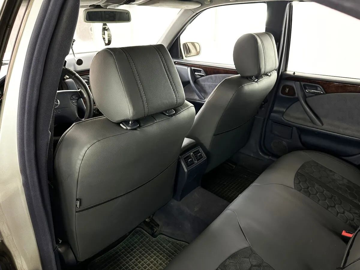 Авточохли для Mercedes-Benz E-Клас W210 1999-2003