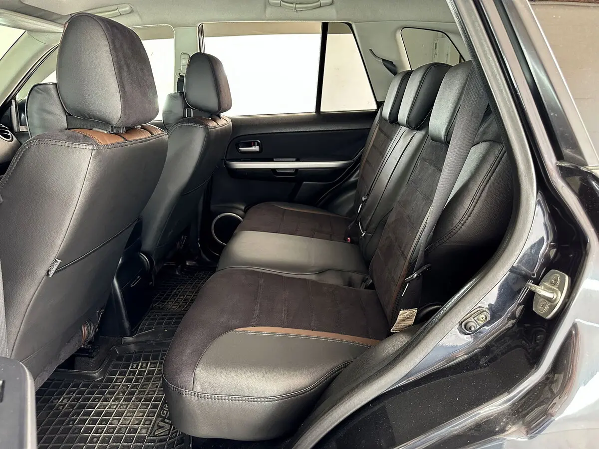 Авточохли для Suzuki Grand Vitara III 2005-2008