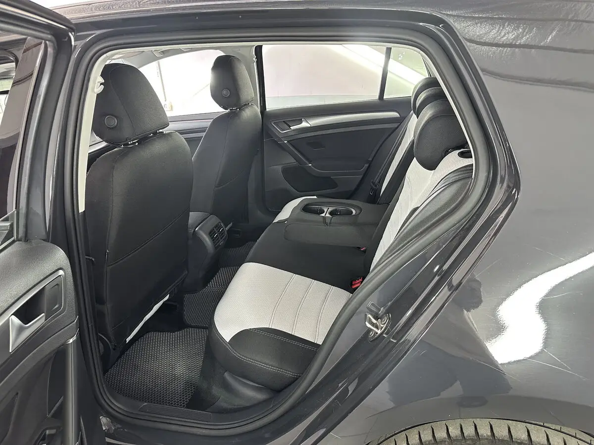 Авточохли Volkswagen Golf 7 2012-2017