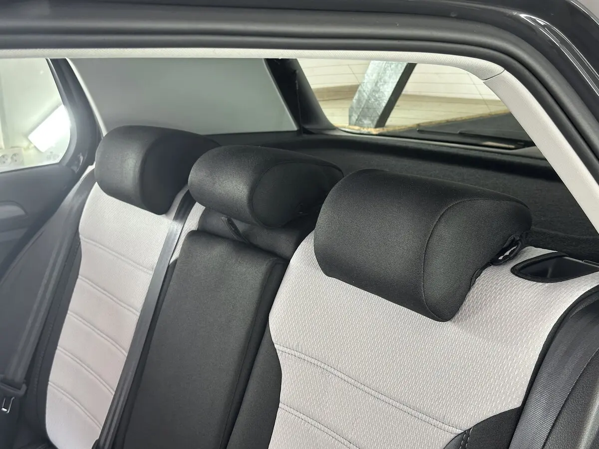 Авточохли Volkswagen Golf 7 2012-2017