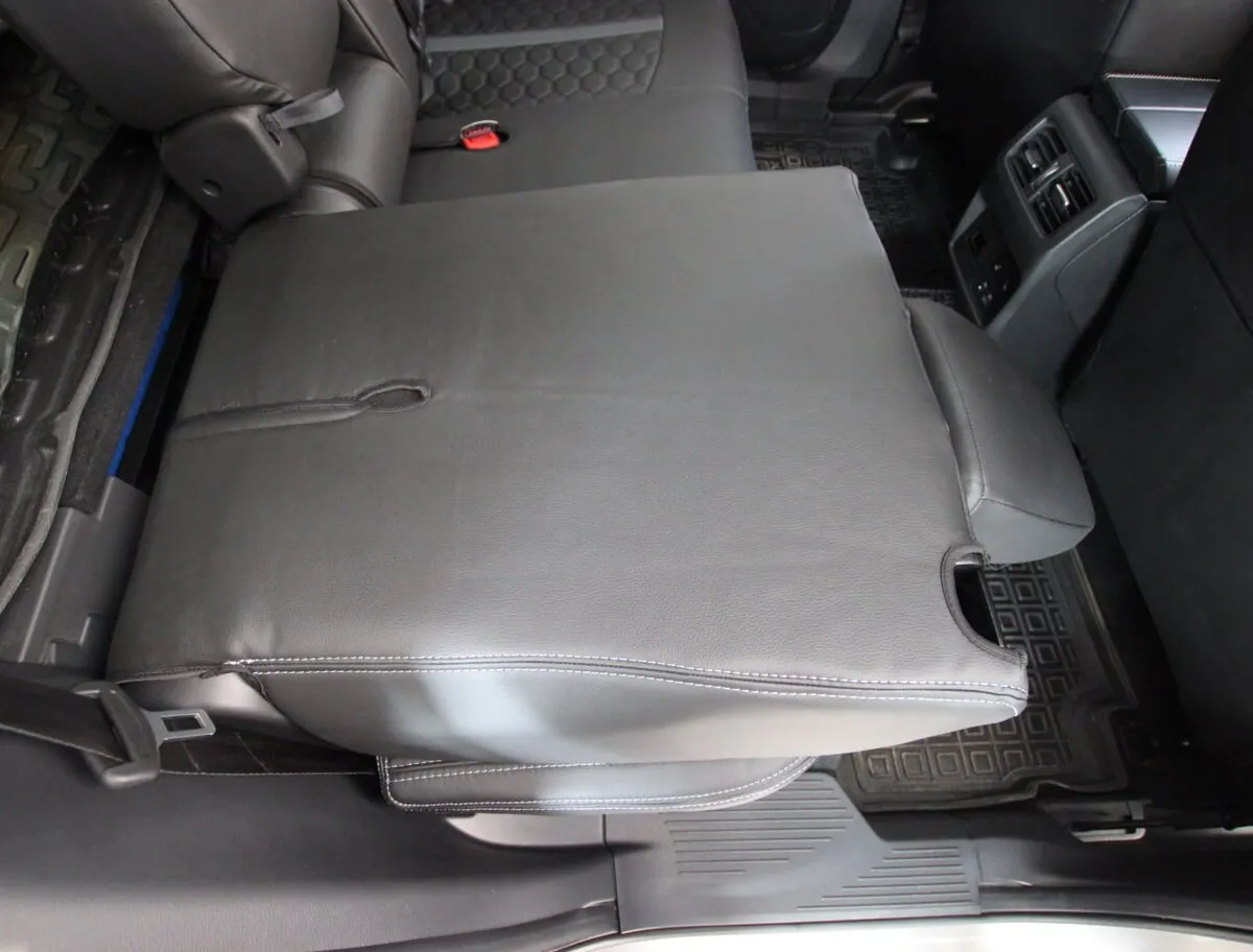 Авточохли для Nissan X-Trail e-POWER e-4ORCE